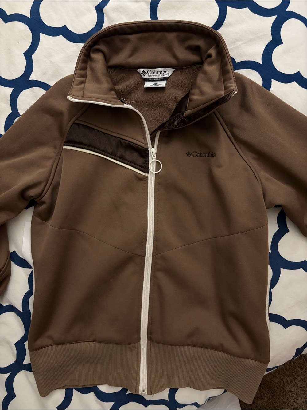 Columbia Brown Lightweight Full-Zip Shirt Jacket with Cream Trim